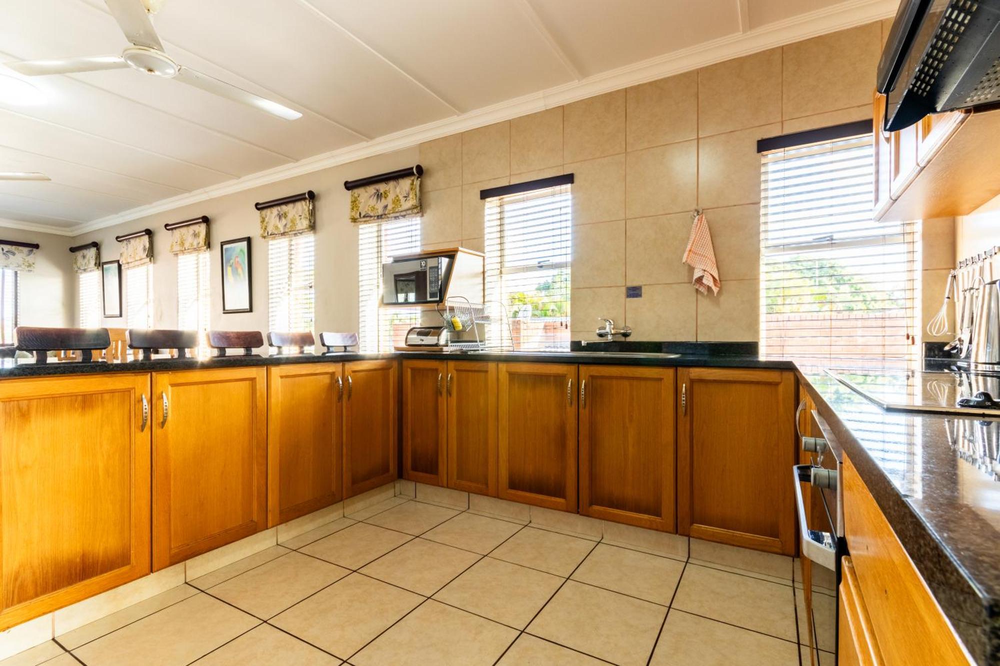 Perna Perna 3* Saint Lucia Estuary